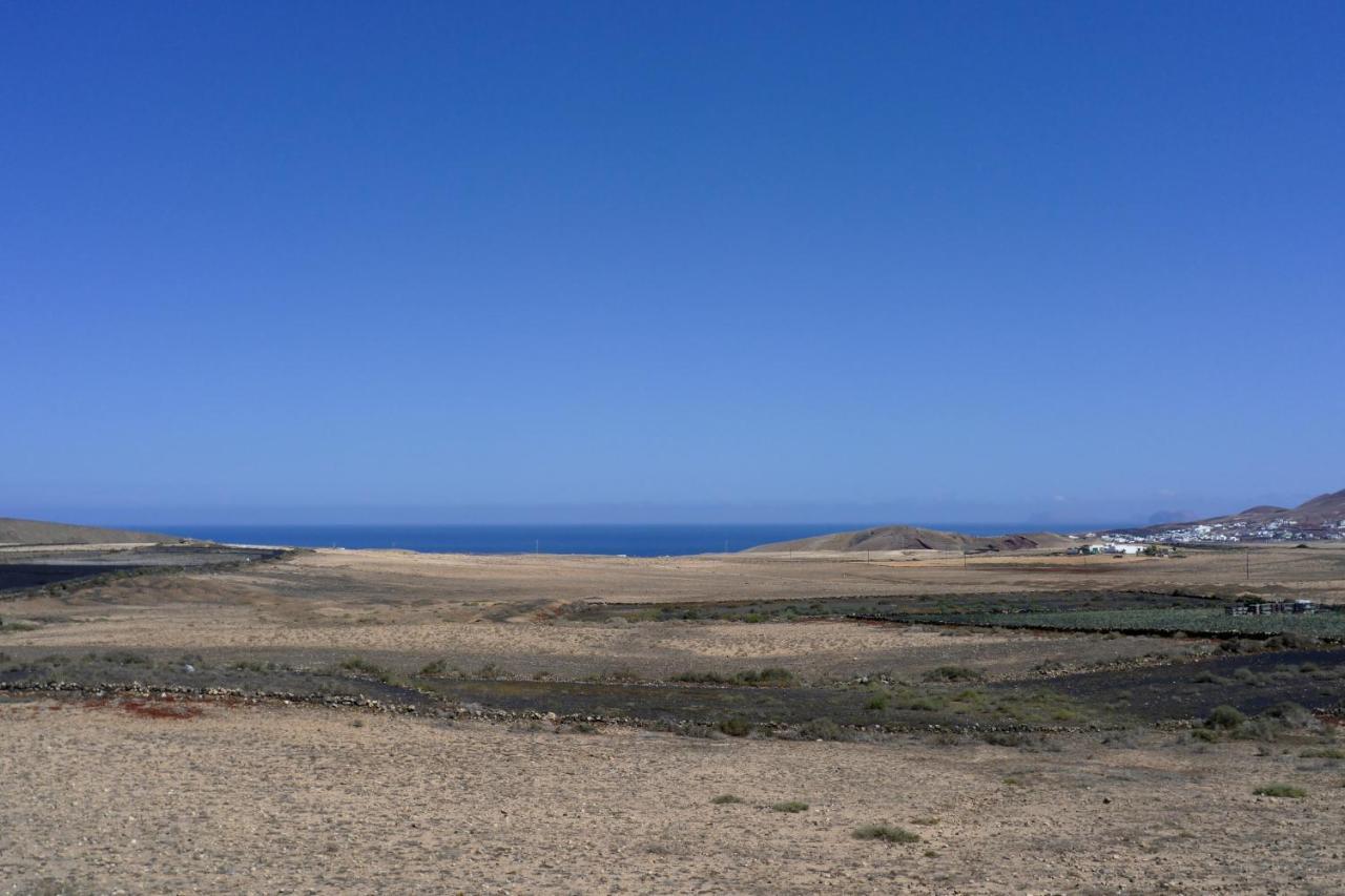 Casa El Gallo Teguise  Exteriör bild